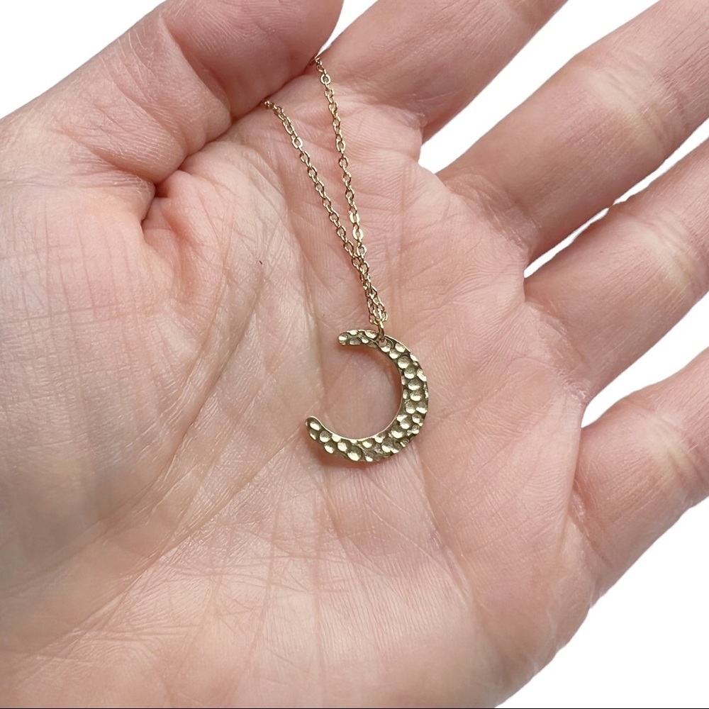 New Gold Tone Hammered Crescent Moon Celestial Pendant Necklace